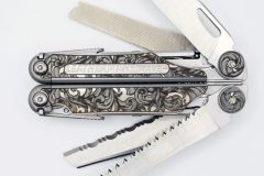 Leatherman-Wave-Plus-Tools-Crop
